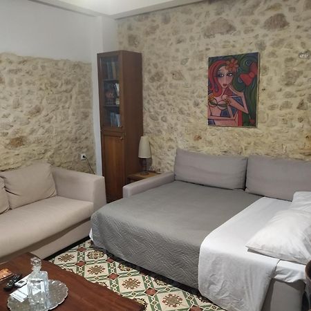 Malama'S Maisonette At The Historic Center Candia Esterno foto