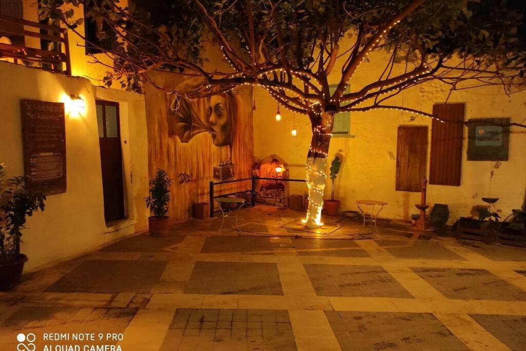 Malama'S Maisonette At The Historic Center Candia Esterno foto