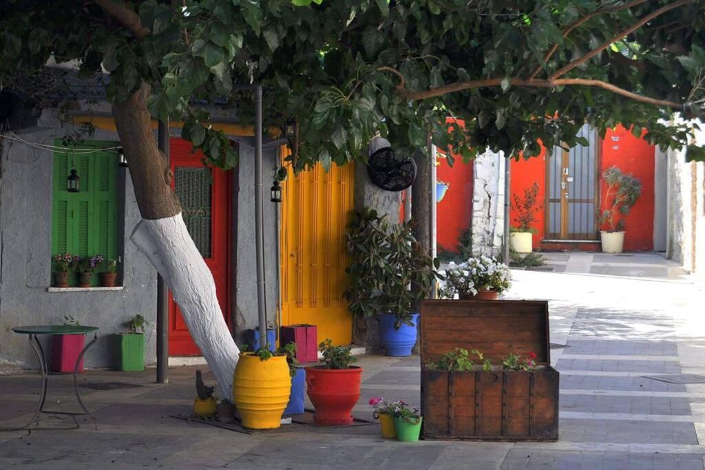 Malama'S Maisonette At The Historic Center Candia Esterno foto