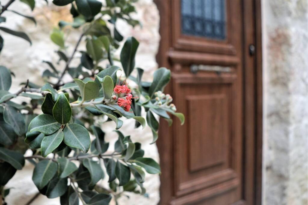 Malama'S Maisonette At The Historic Center Candia Esterno foto
