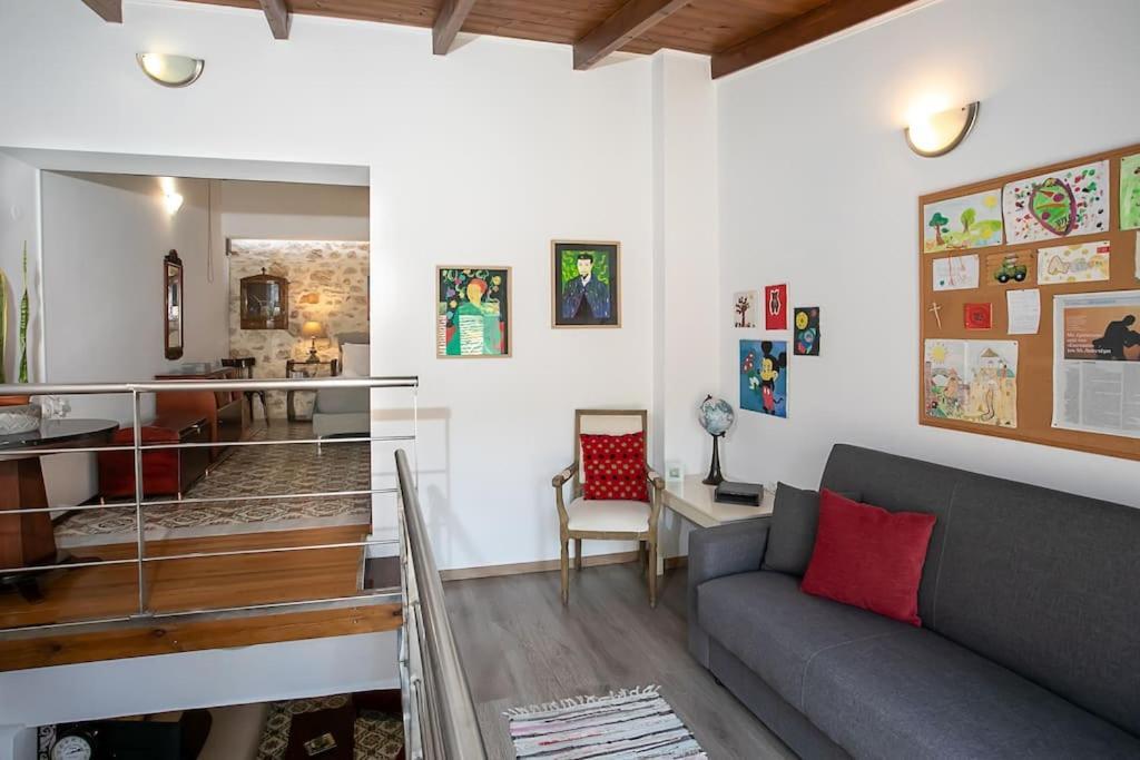 Malama'S Maisonette At The Historic Center Candia Esterno foto