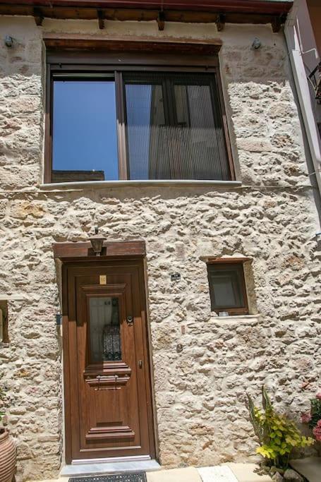 Malama'S Maisonette At The Historic Center Candia Esterno foto