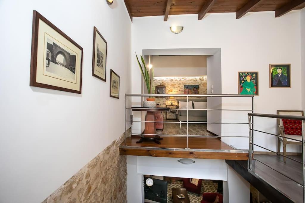 Malama'S Maisonette At The Historic Center Candia Esterno foto