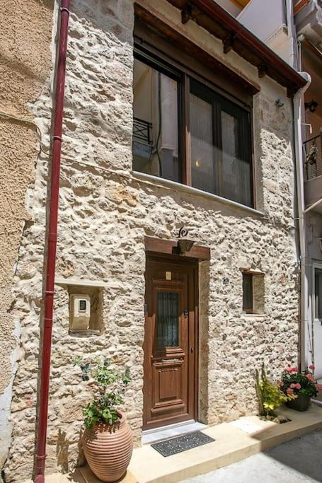 Malama'S Maisonette At The Historic Center Candia Esterno foto