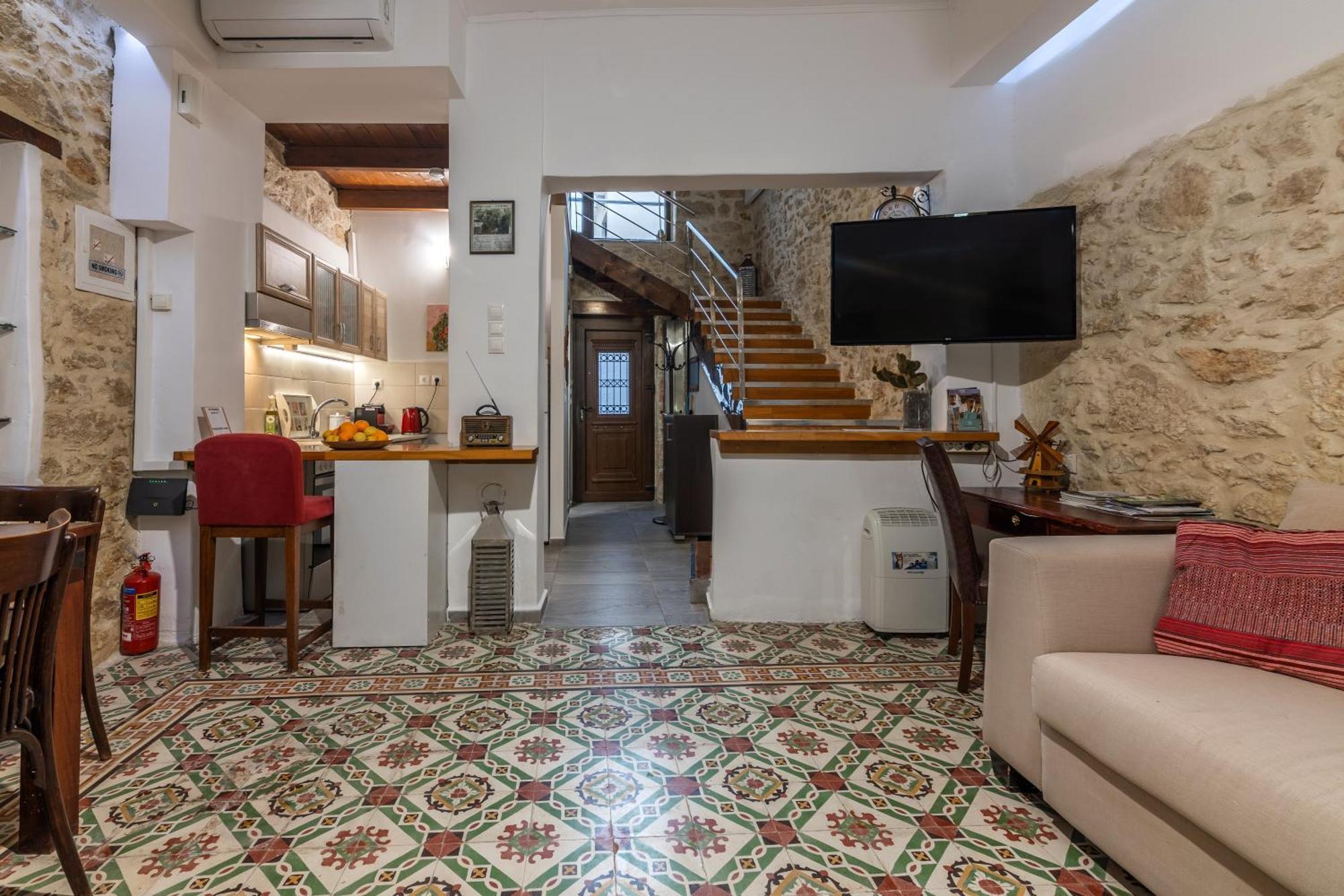 Malama'S Maisonette At The Historic Center Candia Esterno foto